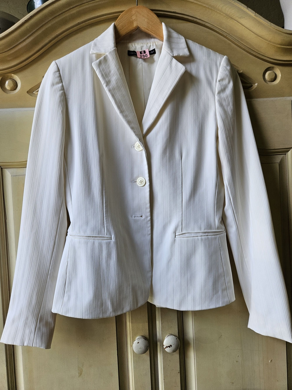 Antonio Melani Classic Women's White Tailored Pant Suit Set